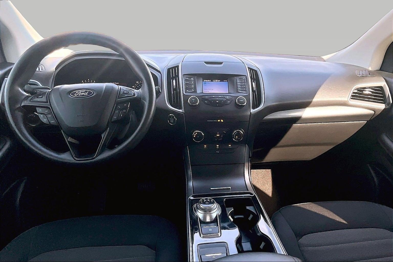 2019 Ford Edge SE
