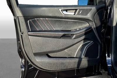 2020 Ford Edge ST Line