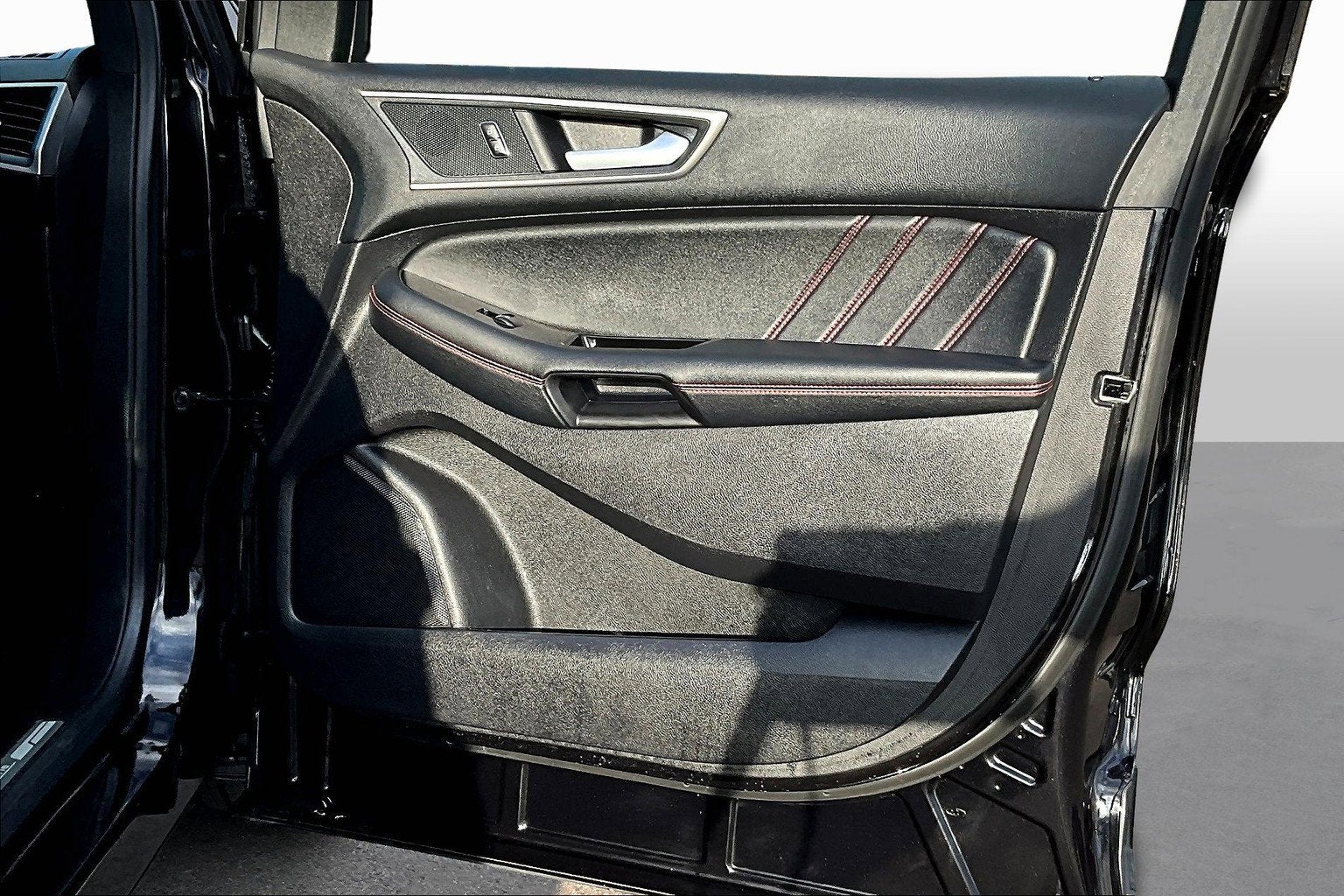 2020 Ford Edge ST Line