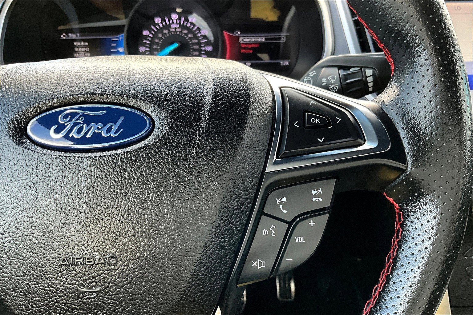 2020 Ford Edge ST Line