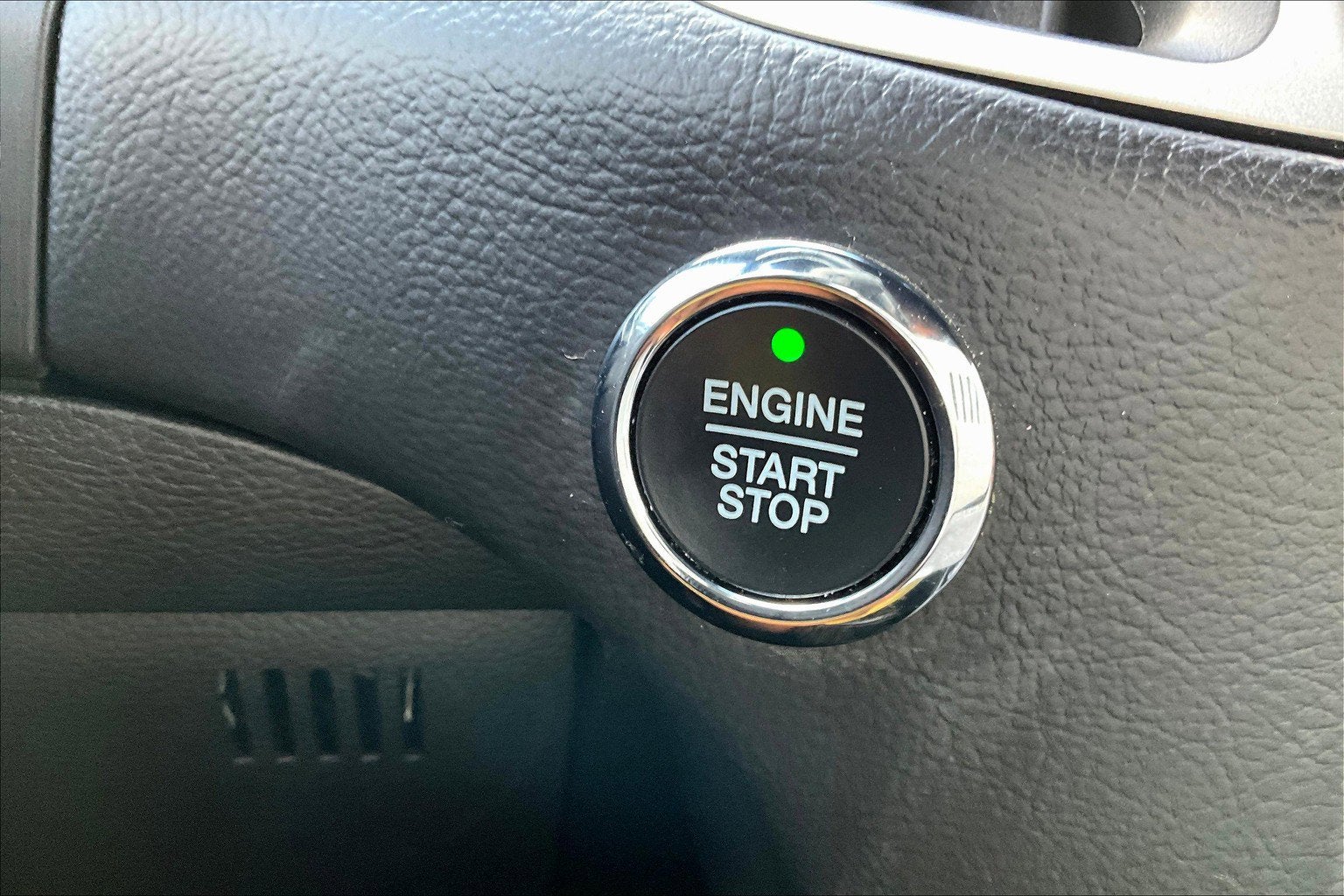 2020 Ford Edge ST Line