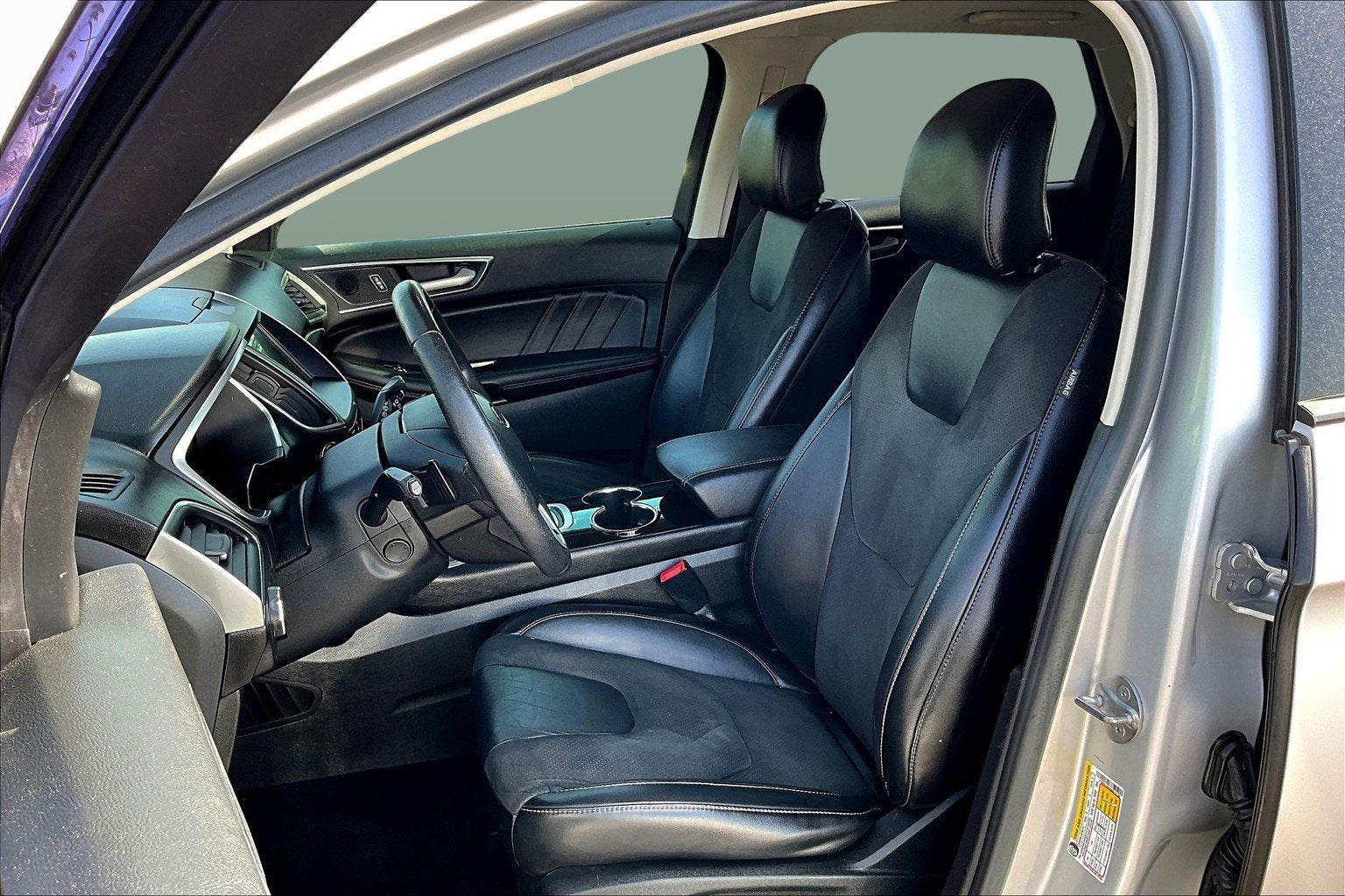 2016 Ford Edge Sport