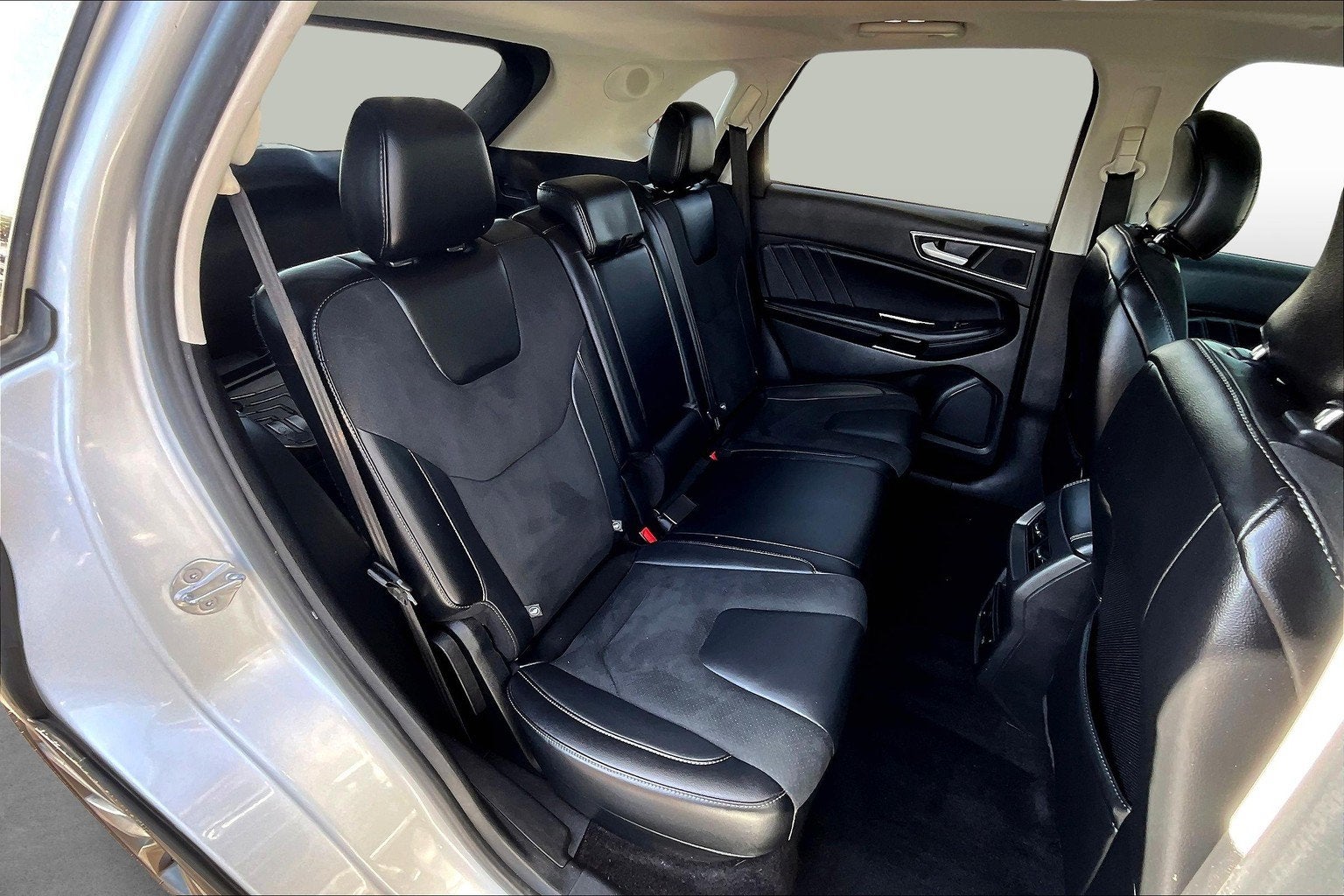 2016 Ford Edge Sport