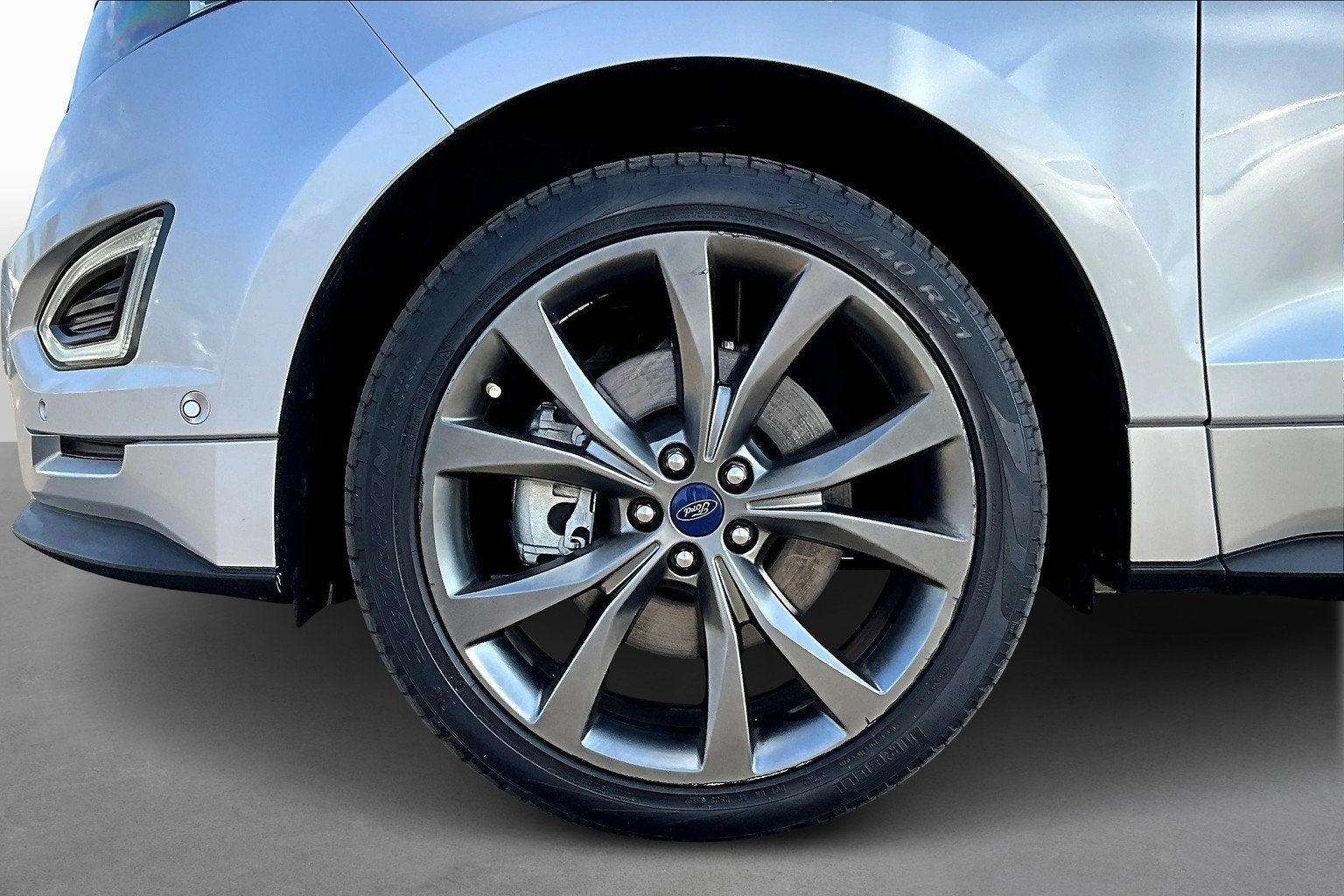 2016 Ford Edge Sport