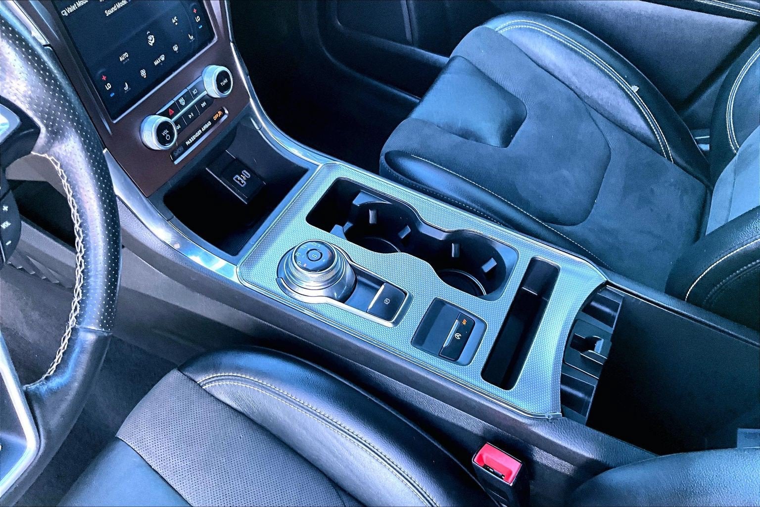2021 Ford Edge ST