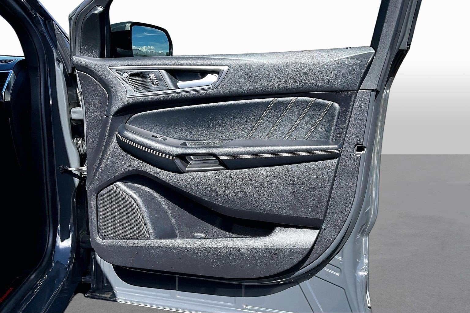 2021 Ford Edge ST
