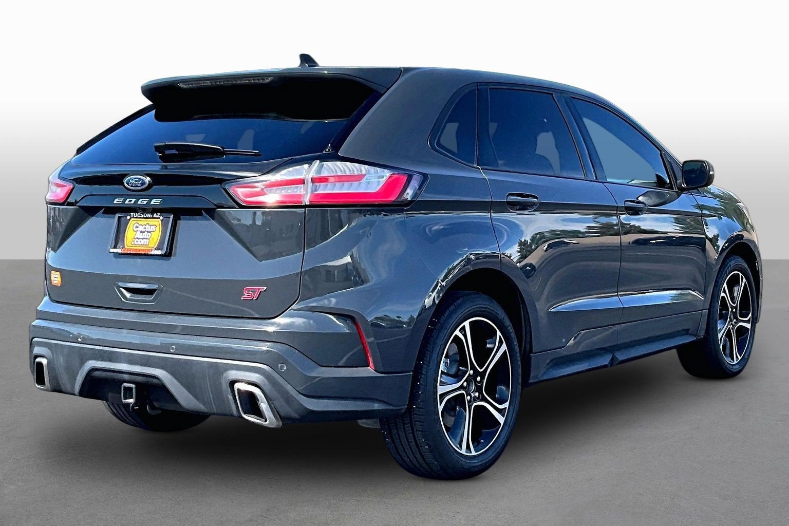 2021 Ford Edge ST