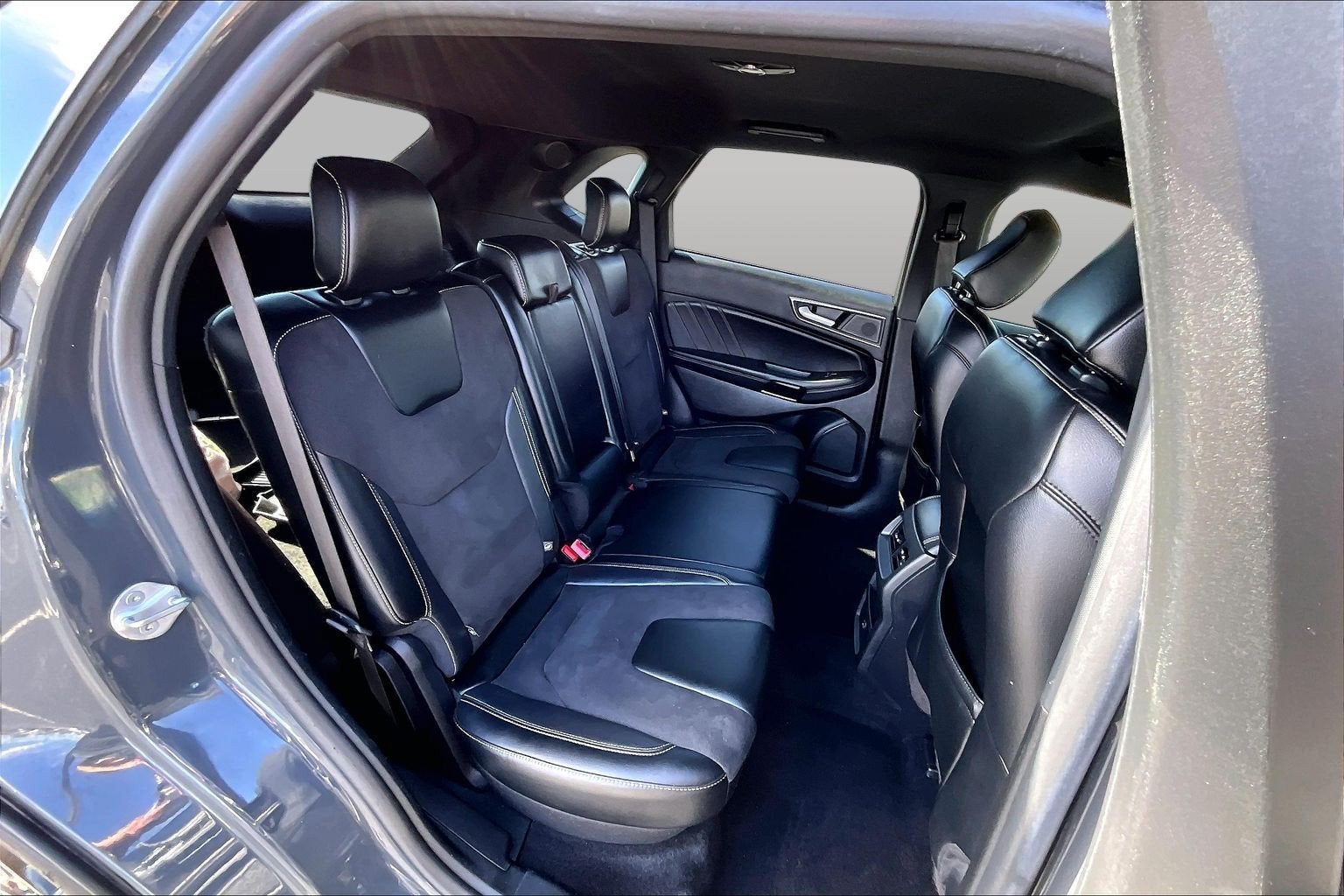 2021 Ford Edge ST