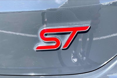 2021 Ford Edge ST