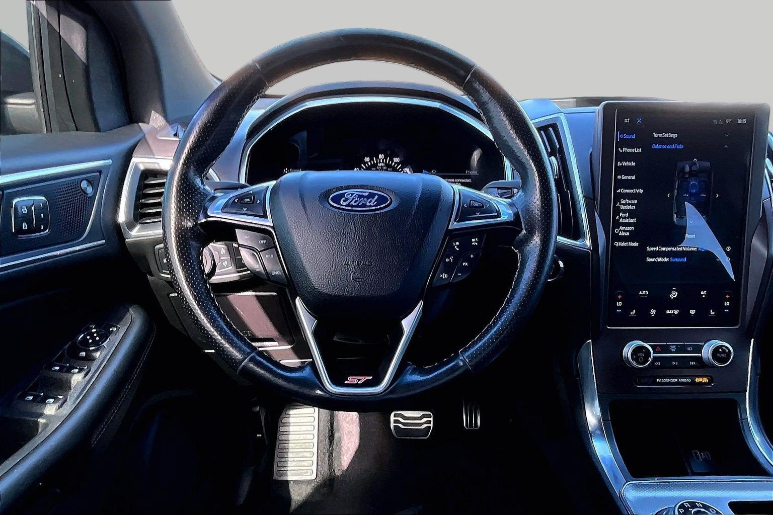 2021 Ford Edge ST