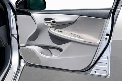2012 Toyota Corolla LE