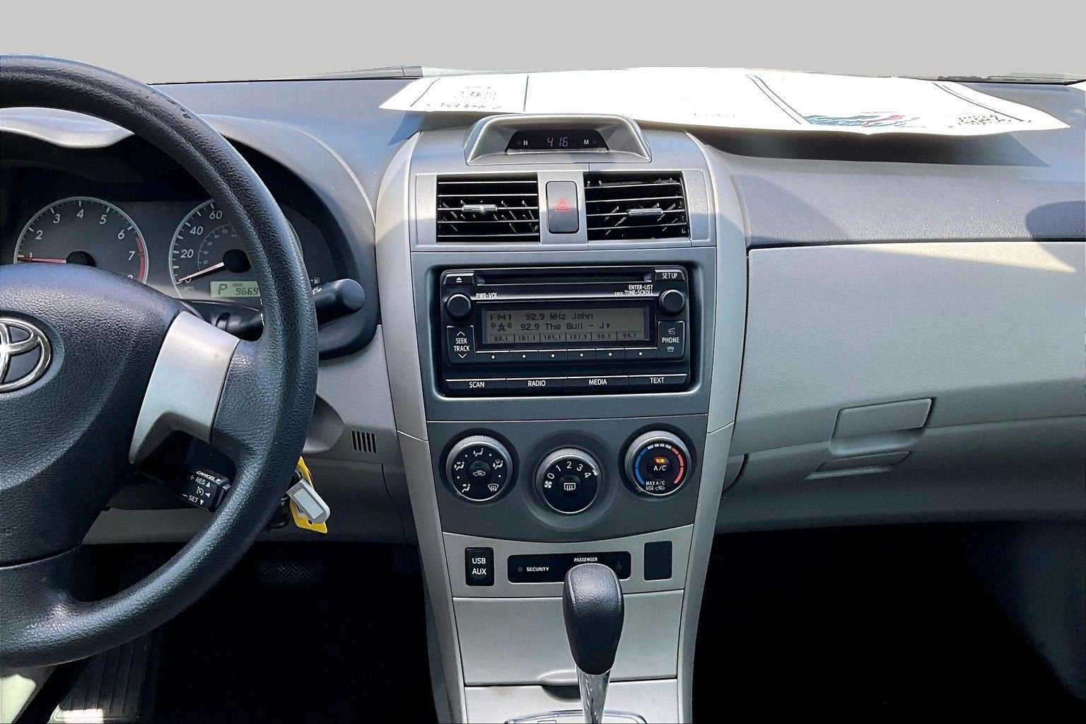 2012 Toyota Corolla LE
