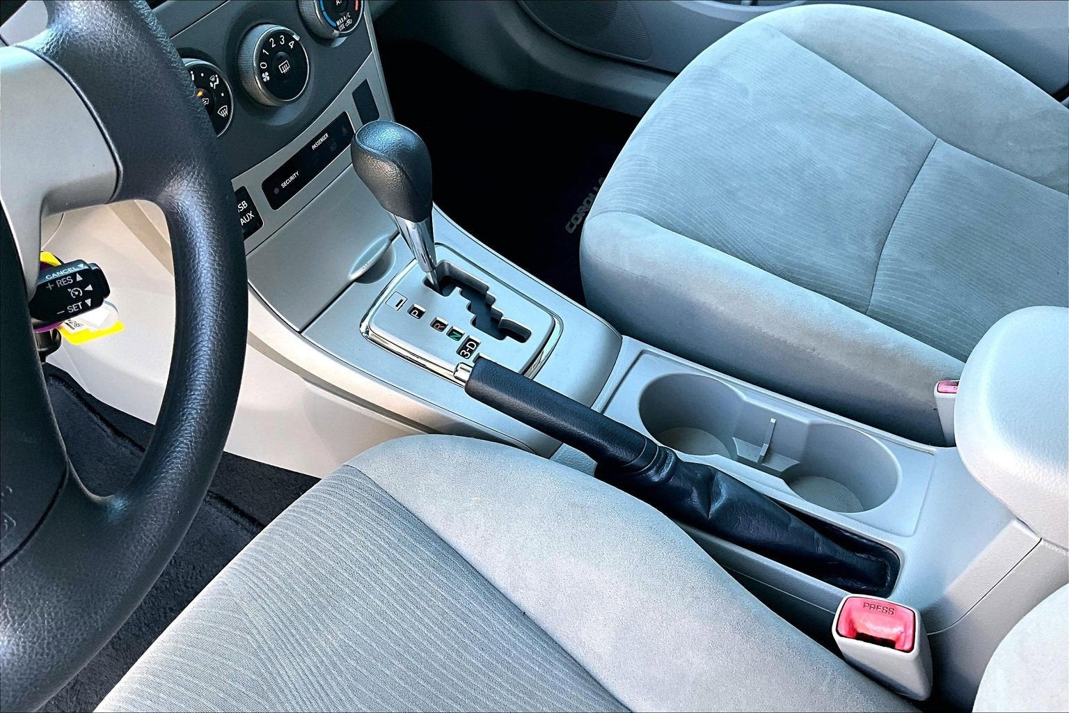 2012 Toyota Corolla LE