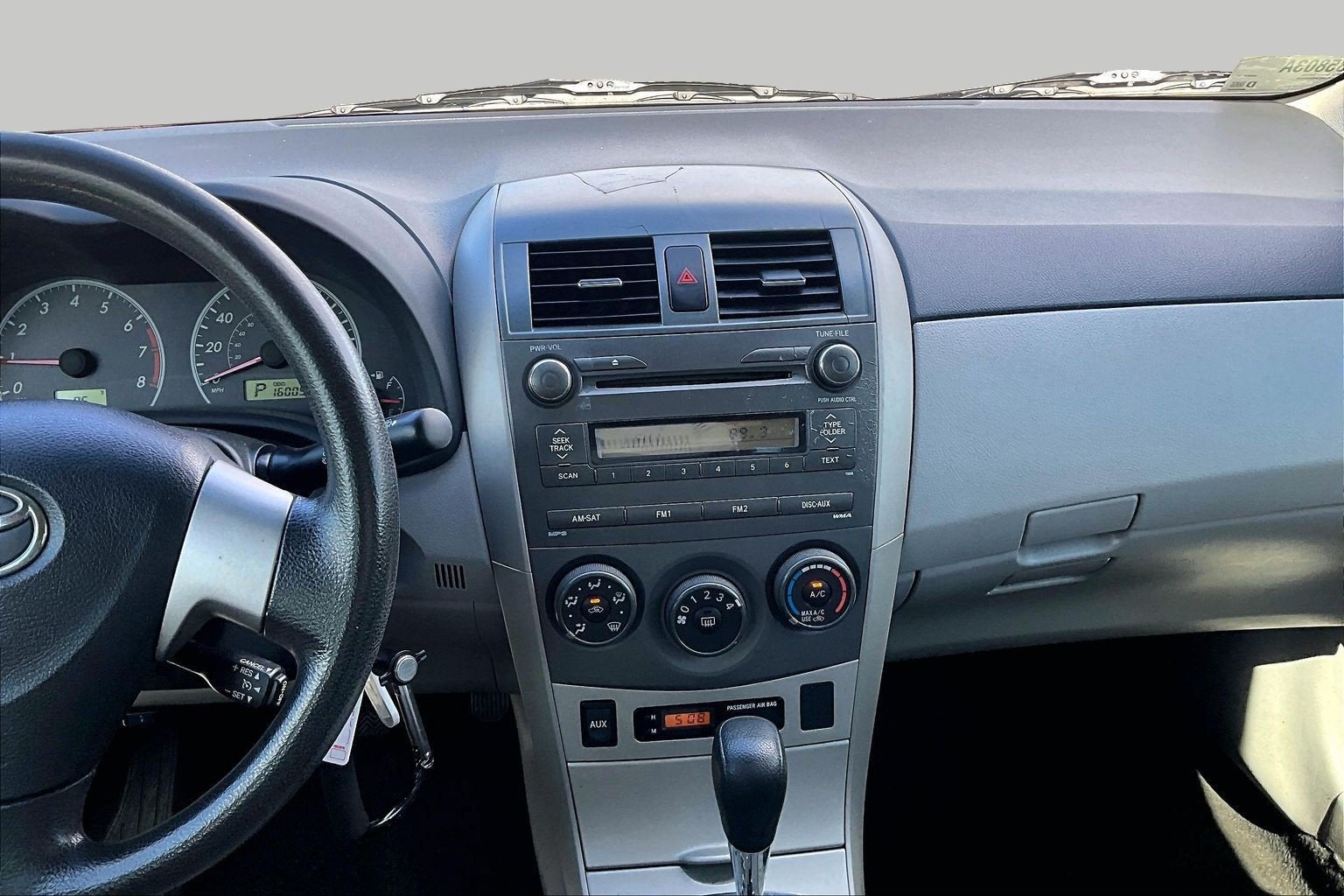 2011 Toyota Corolla LE