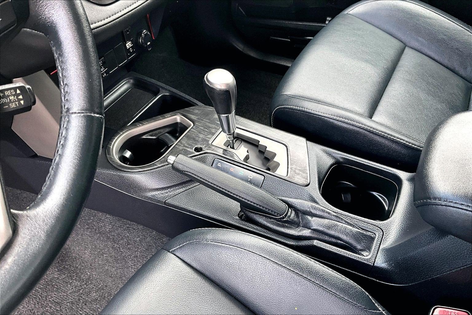 2017 Toyota RAV4 Platinum