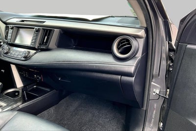 2017 Toyota RAV4 Platinum