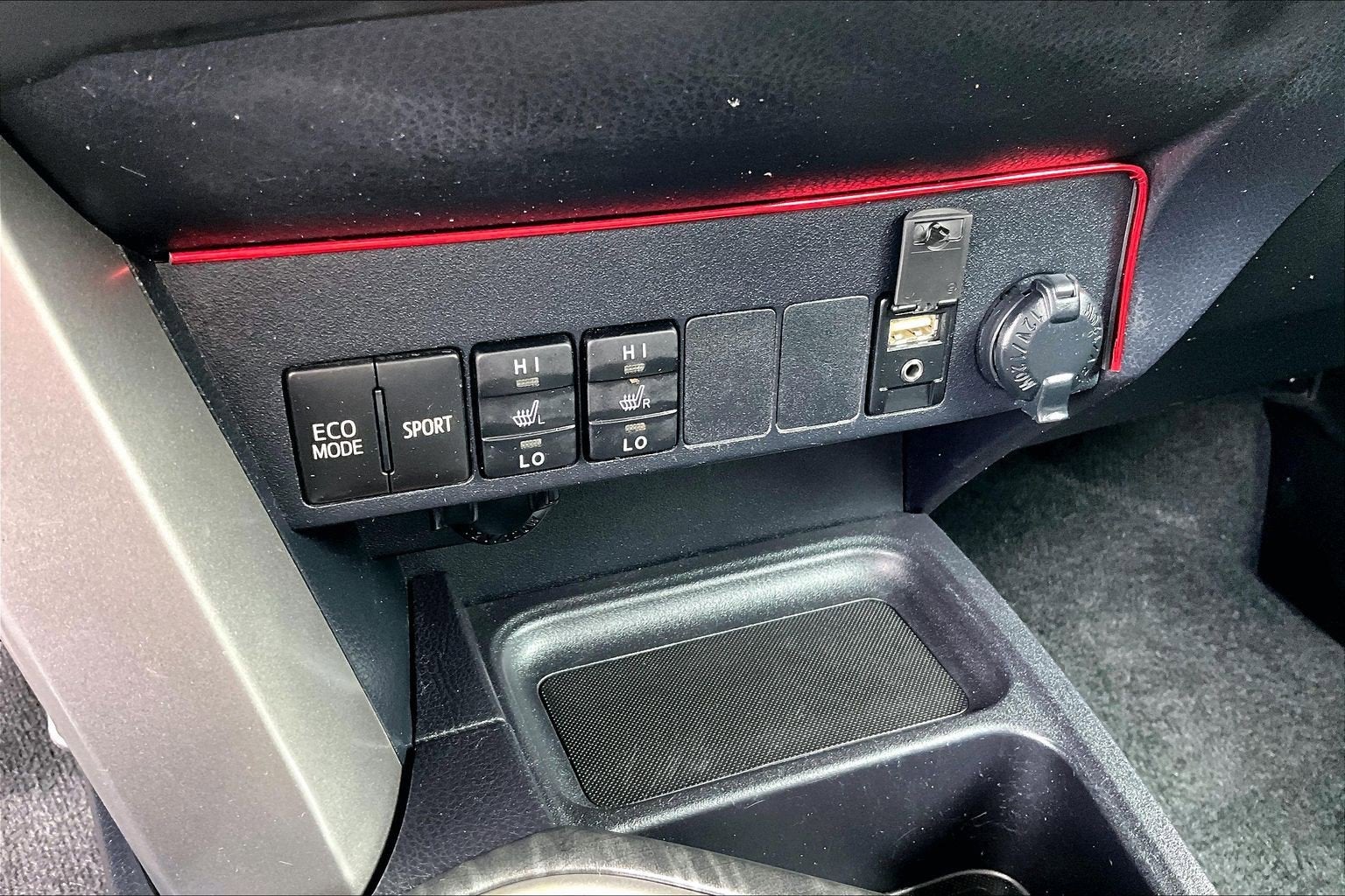 2017 Toyota RAV4 Platinum