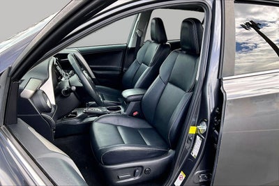 2017 Toyota RAV4 Platinum