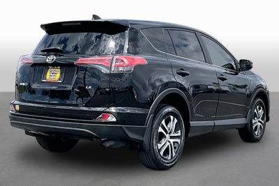 2018 Toyota RAV4 LE