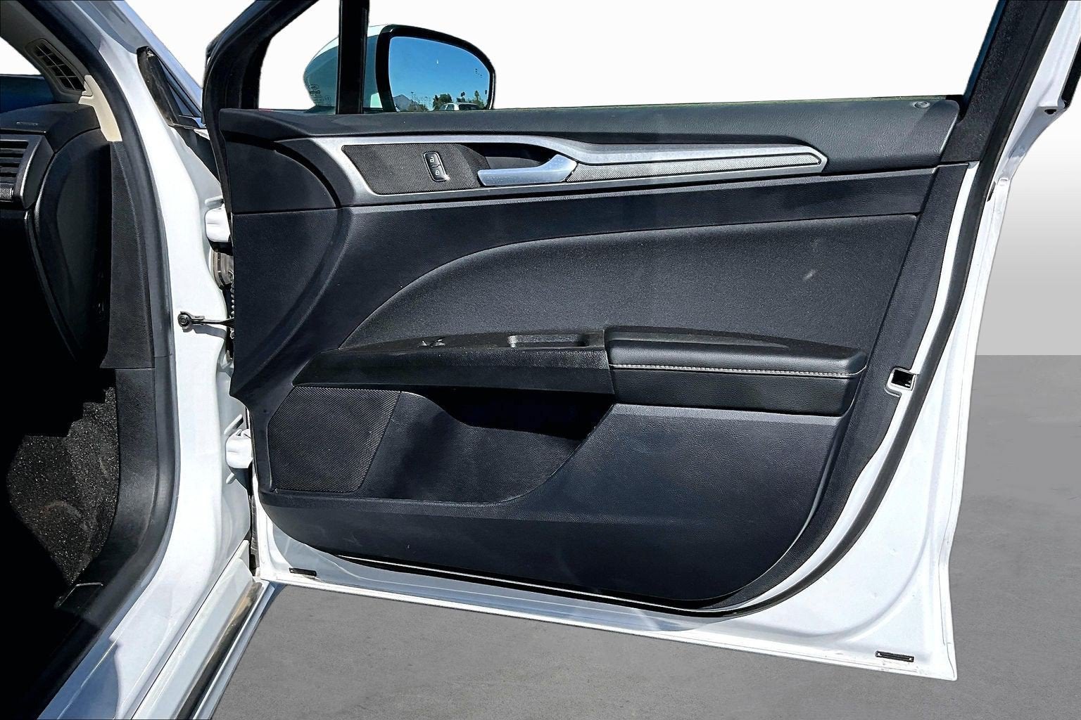 2020 Ford Fusion Hybrid SE