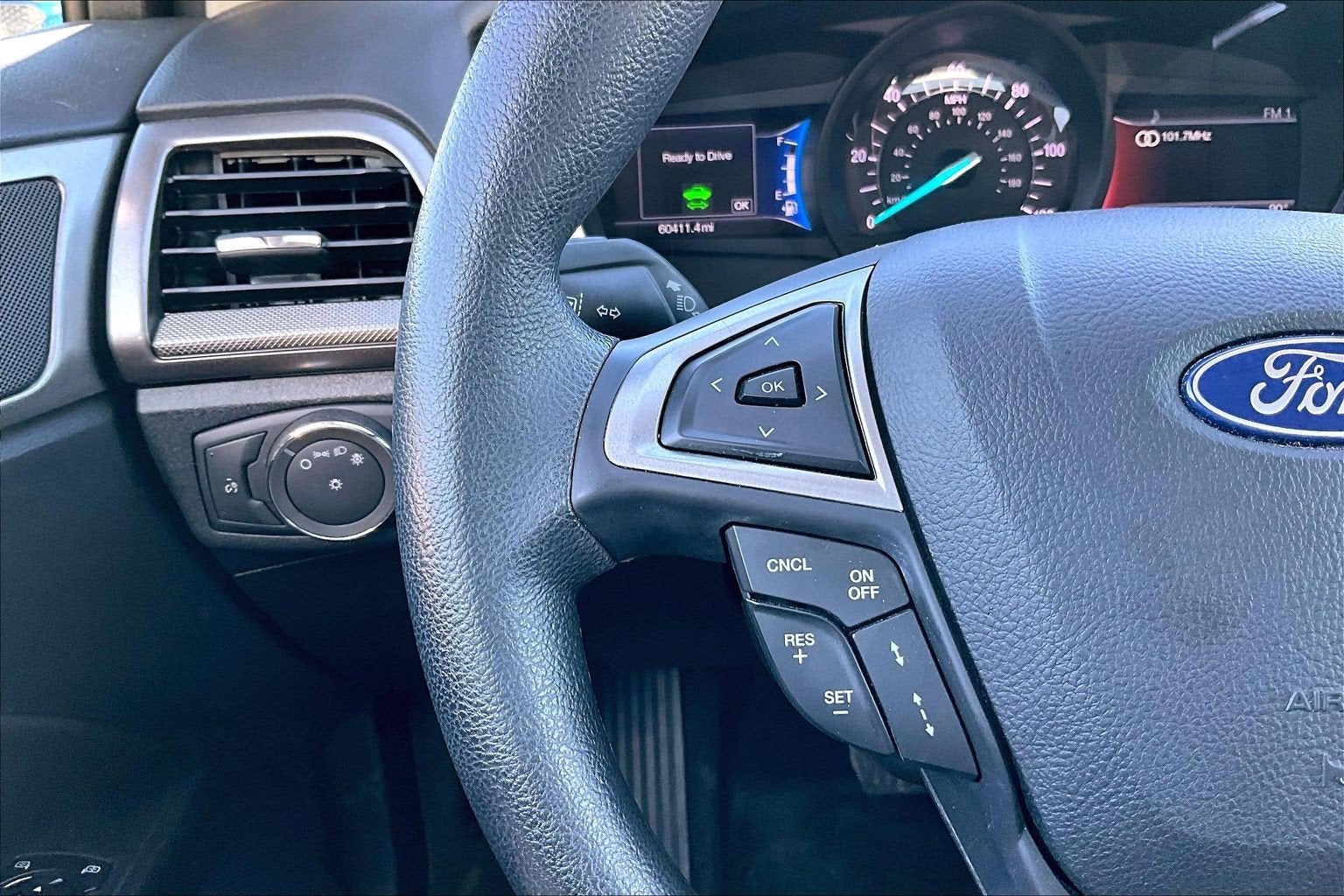 2020 Ford Fusion Hybrid SE