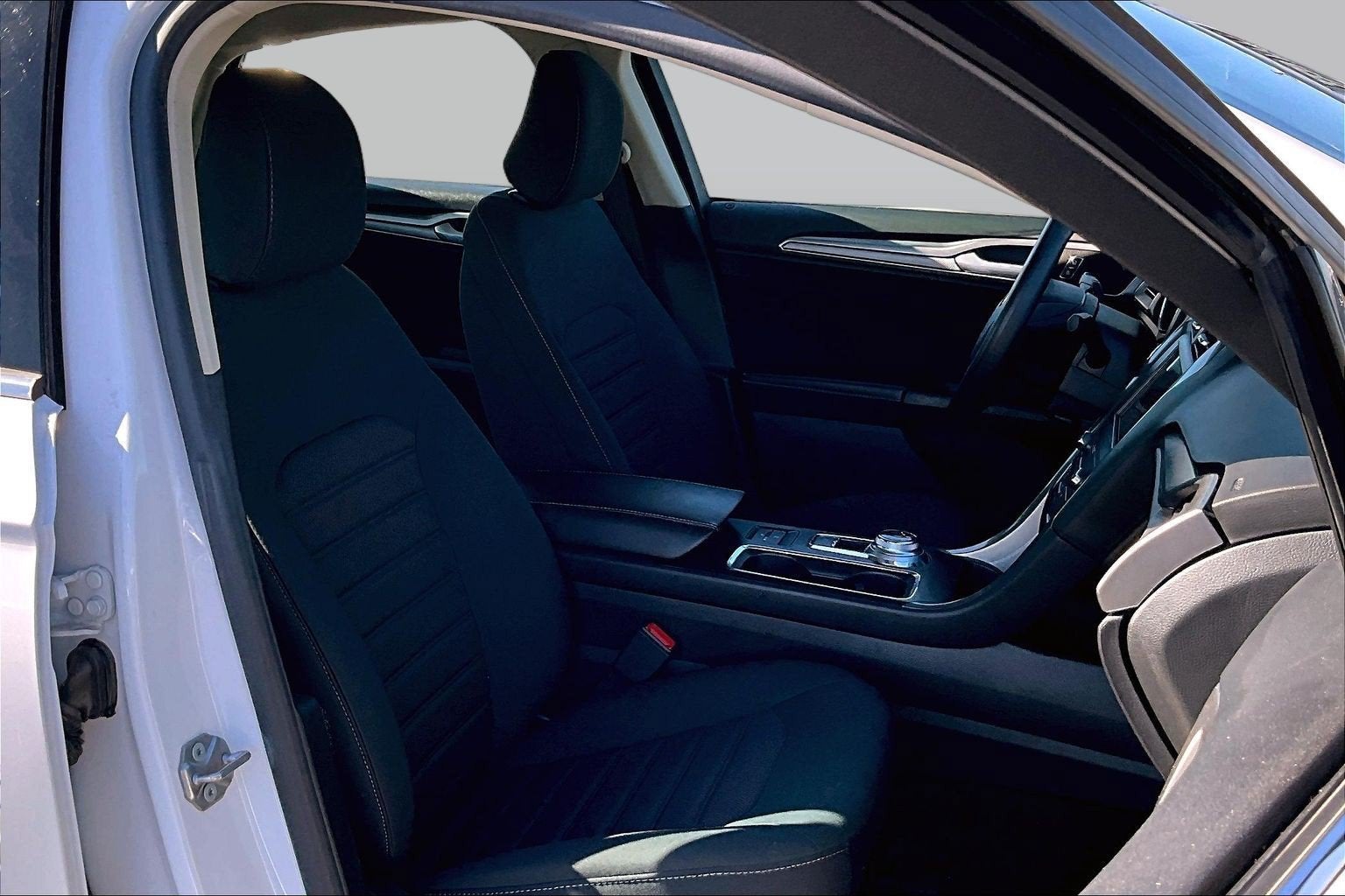 2020 Ford Fusion Hybrid SE