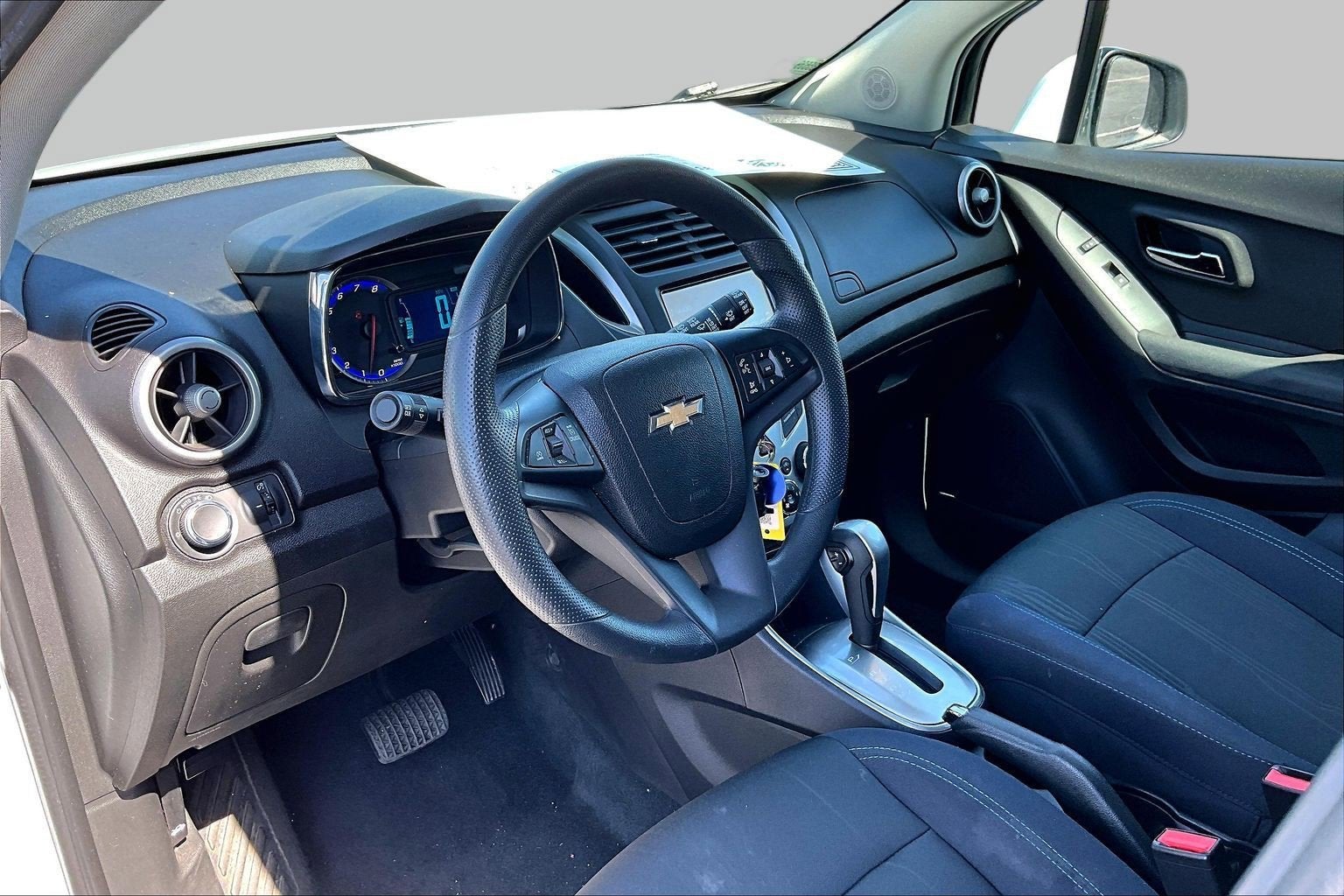 2016 Chevrolet Trax LT - Photo 12