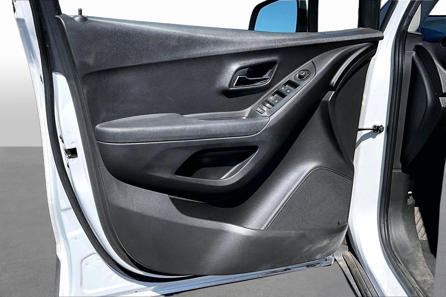 2016 Chevrolet Trax LT - Photo 16