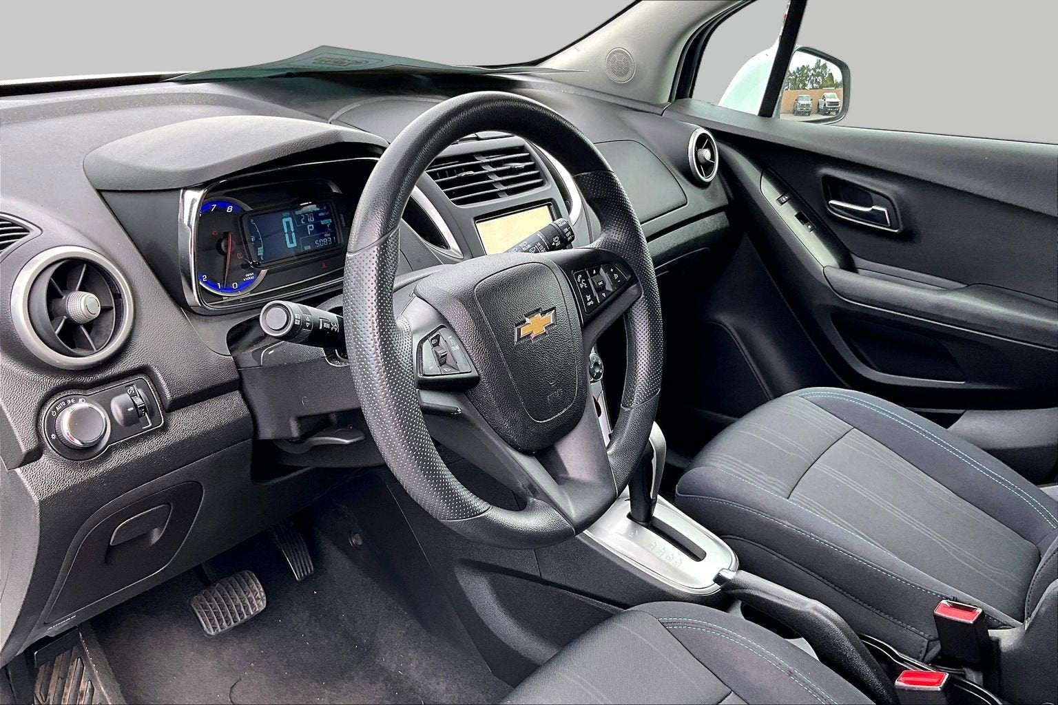 2016 Chevrolet Trax LT - Photo 12