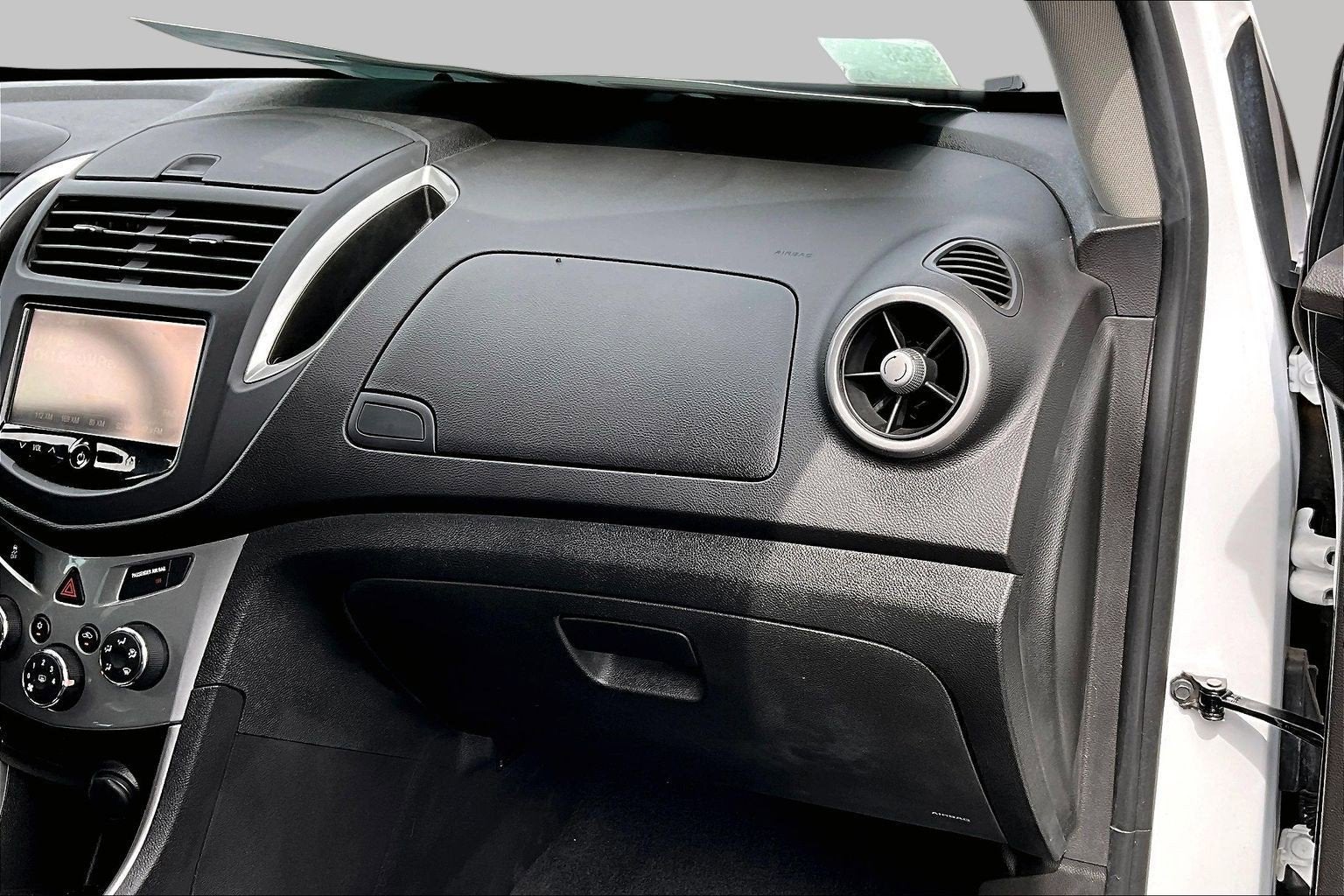 2016 Chevrolet Trax LT - Photo 14