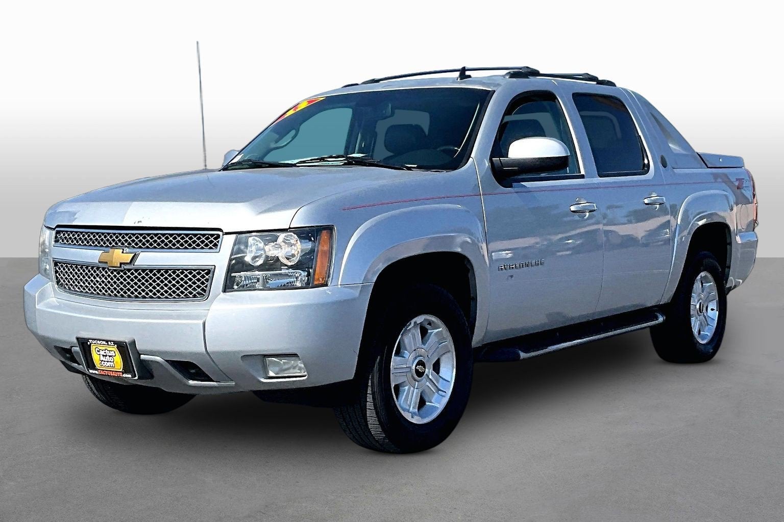 2013 Chevrolet Avalanche 4WD Avalanche LT's photo