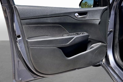 2019 Hyundai Accent SE