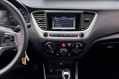 2019 Hyundai Accent SE