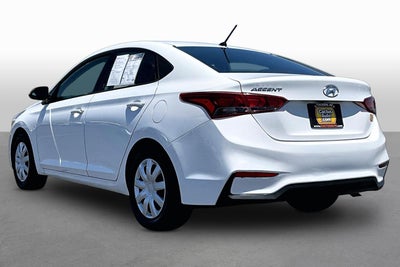 2022 Hyundai Accent SE