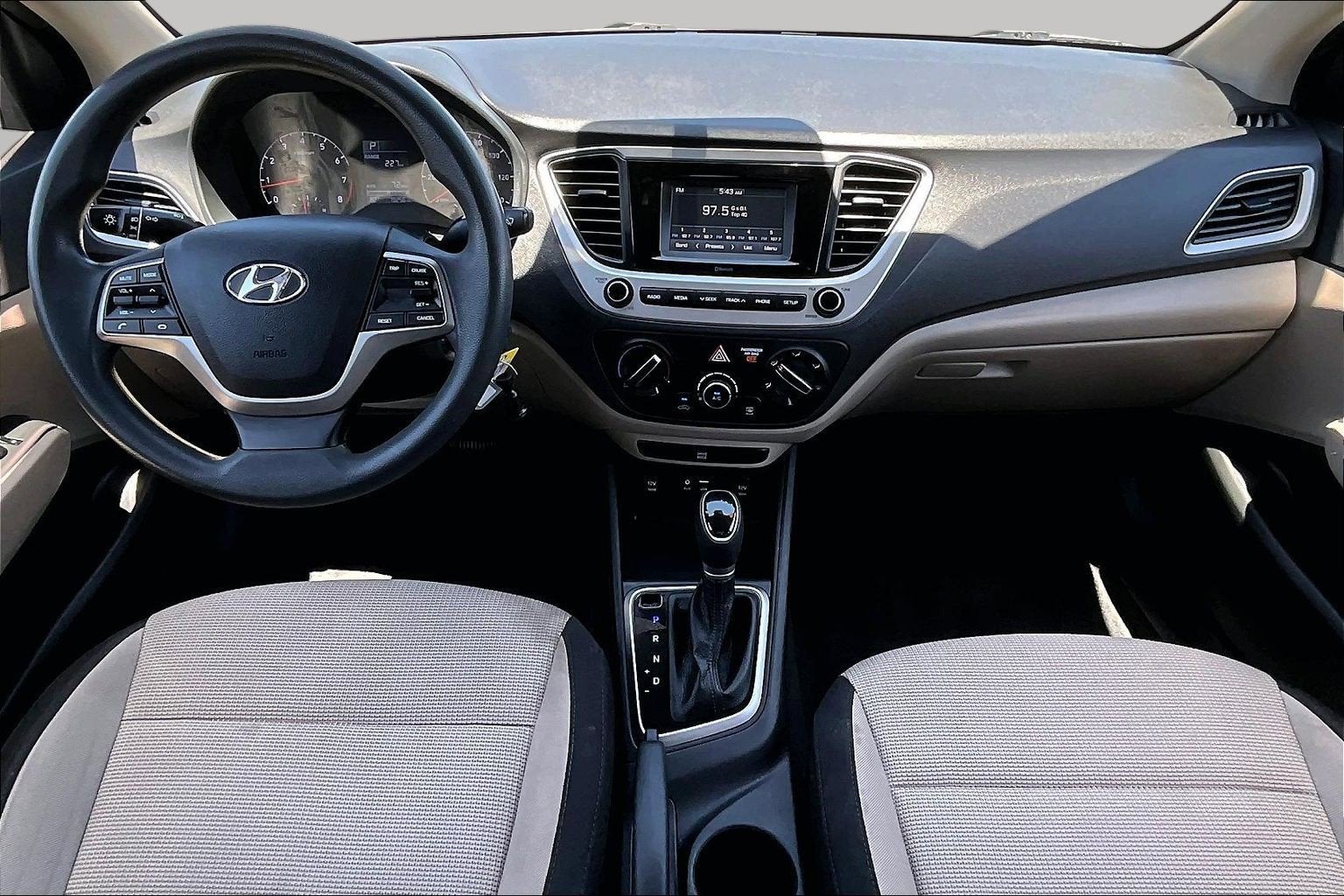 2022 Hyundai Accent SE