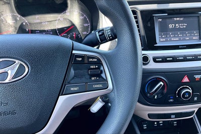 2022 Hyundai Accent SE