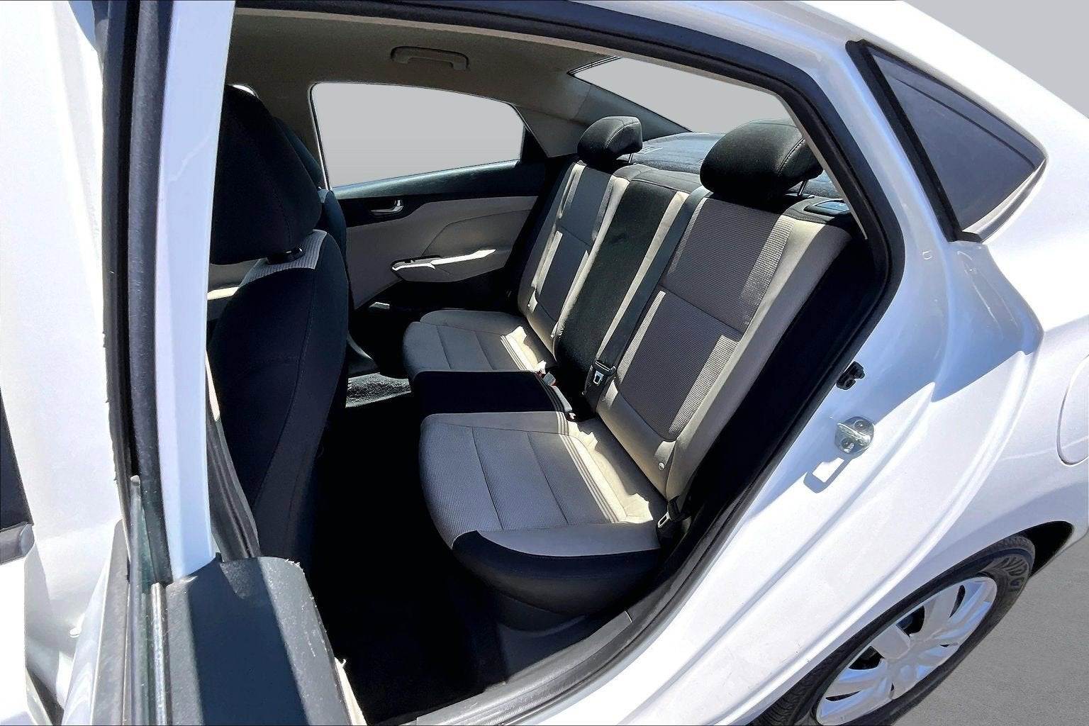2022 Hyundai Accent SE