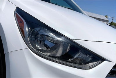 2022 Hyundai Accent SE
