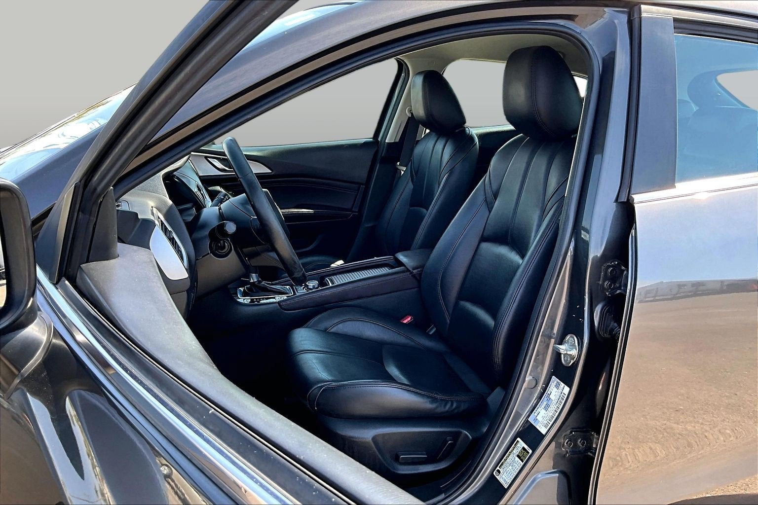 2017 Mazda Mazda3 5-Door Touring