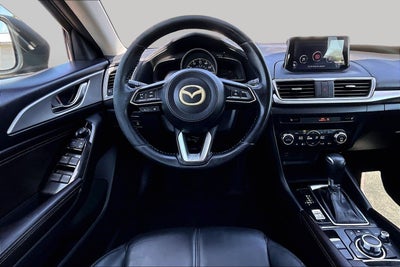 2017 Mazda Mazda3 5-Door Touring