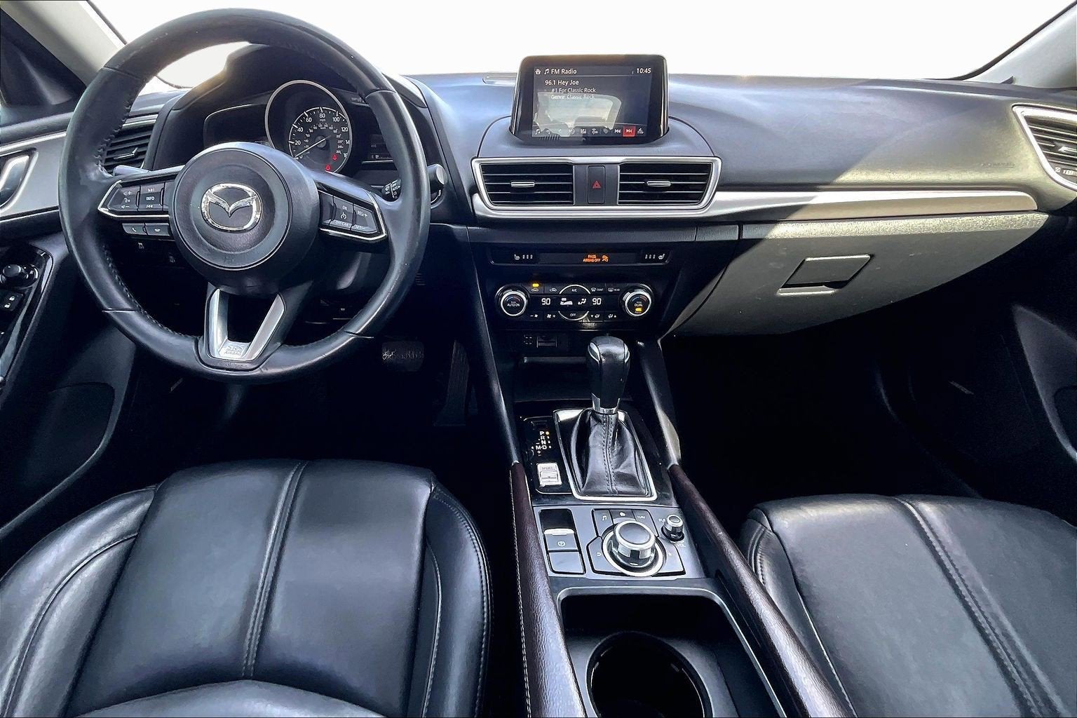 2017 Mazda Mazda3 4-Door Touring