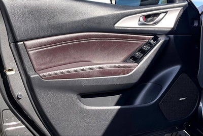 2017 Mazda Mazda3 4-Door Touring