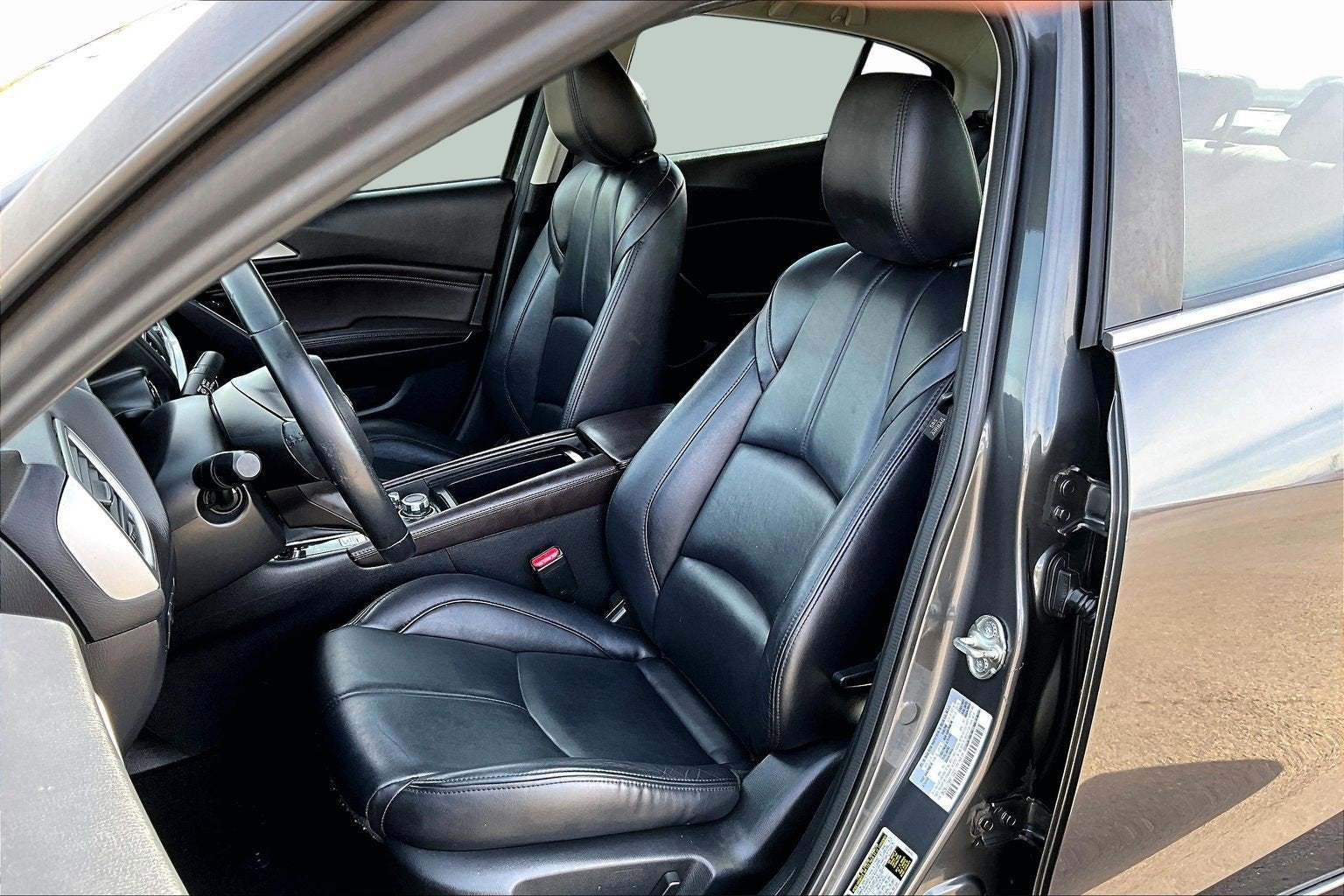 2017 Mazda Mazda3 4-Door Touring