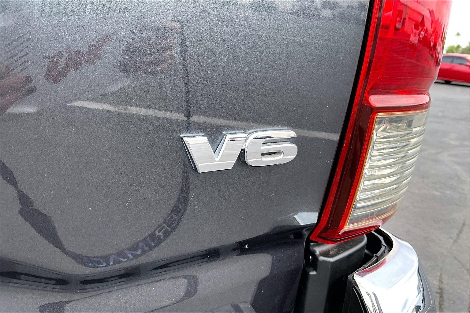 2020 Toyota Tacoma 2WD SR5