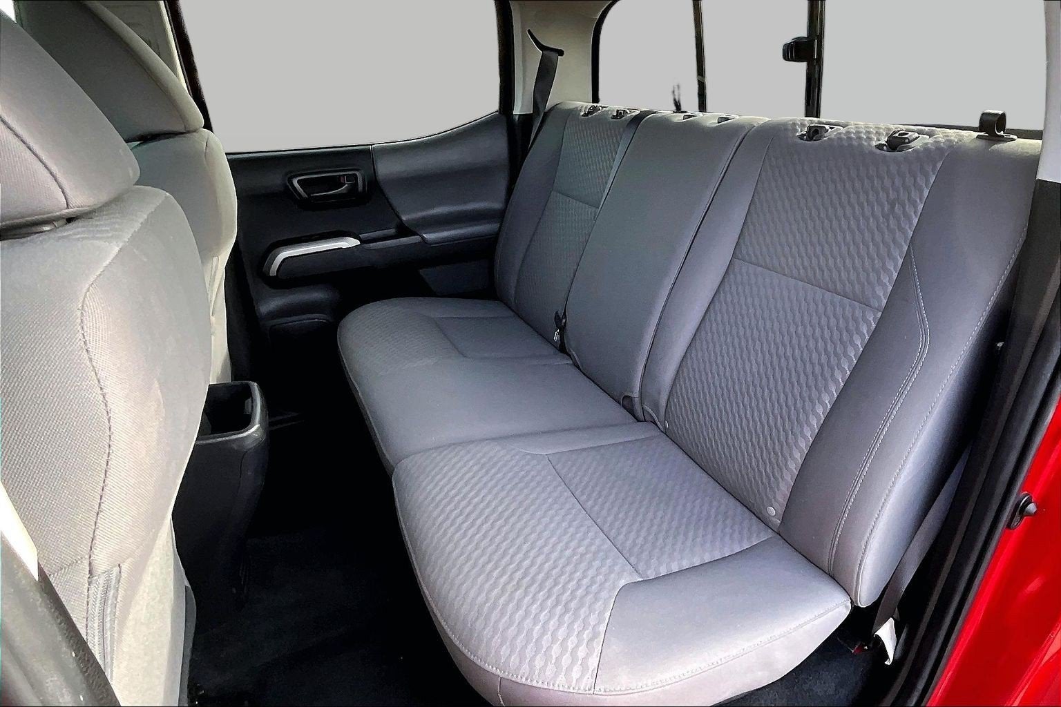 2022 Toyota Tacoma 2WD SR5