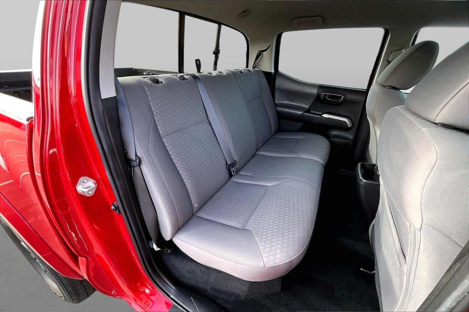 2022 Toyota Tacoma 2WD SR5