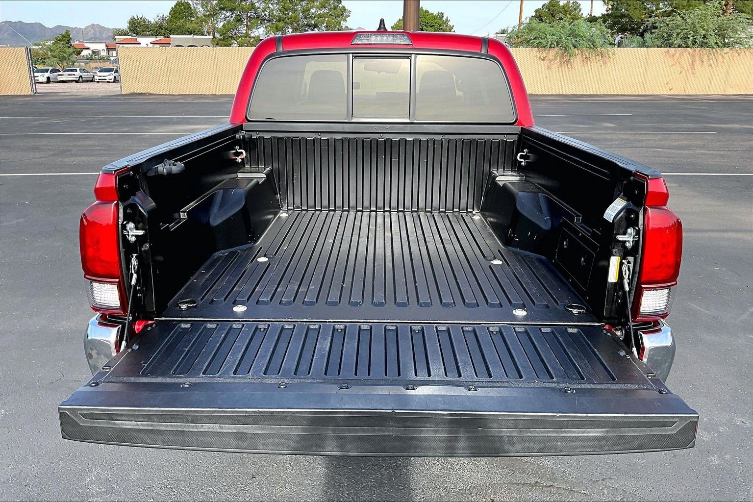 2022 Toyota Tacoma 2WD SR5