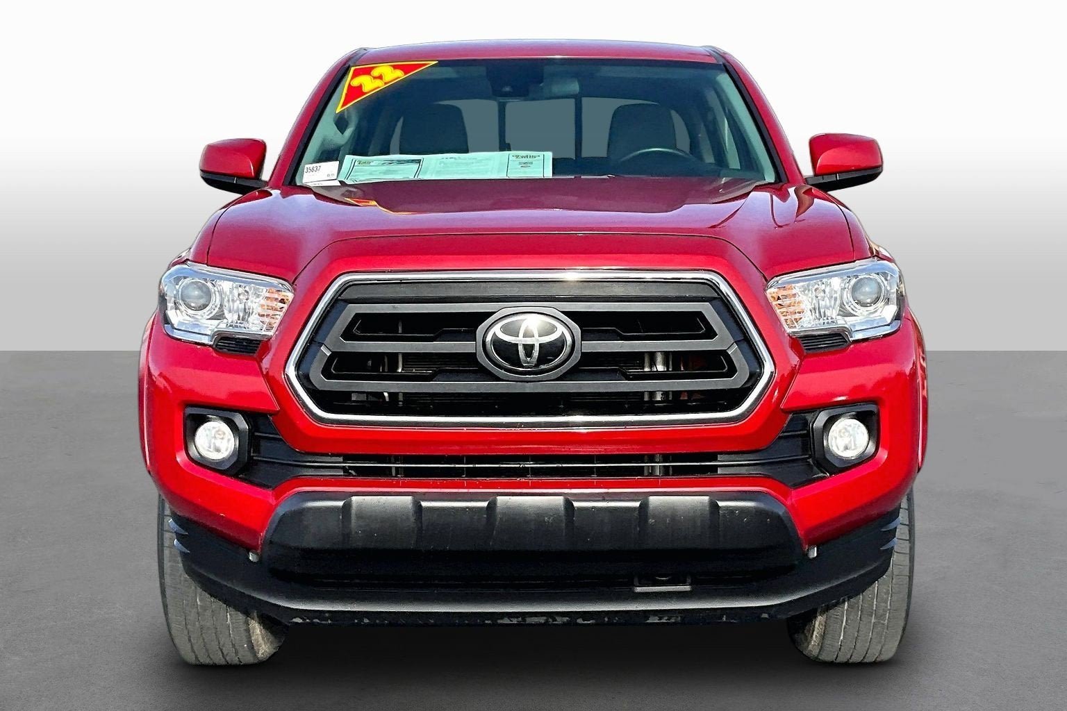 2022 Toyota Tacoma 2WD SR5
