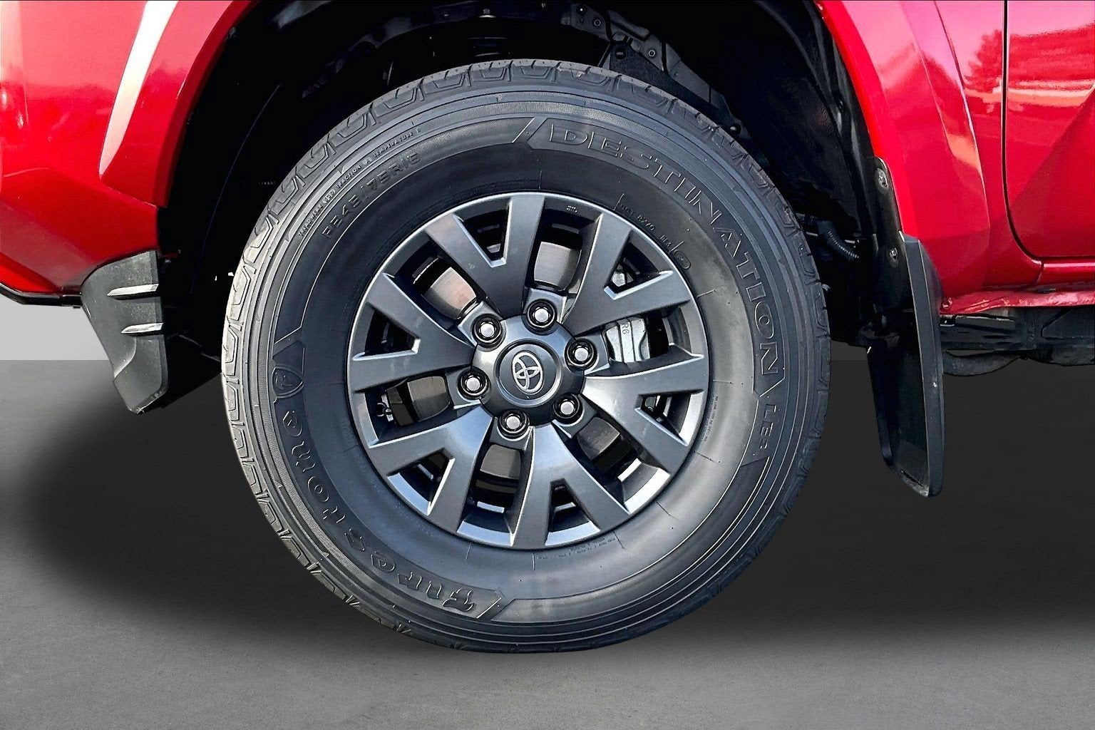 2022 Toyota Tacoma 2WD SR5