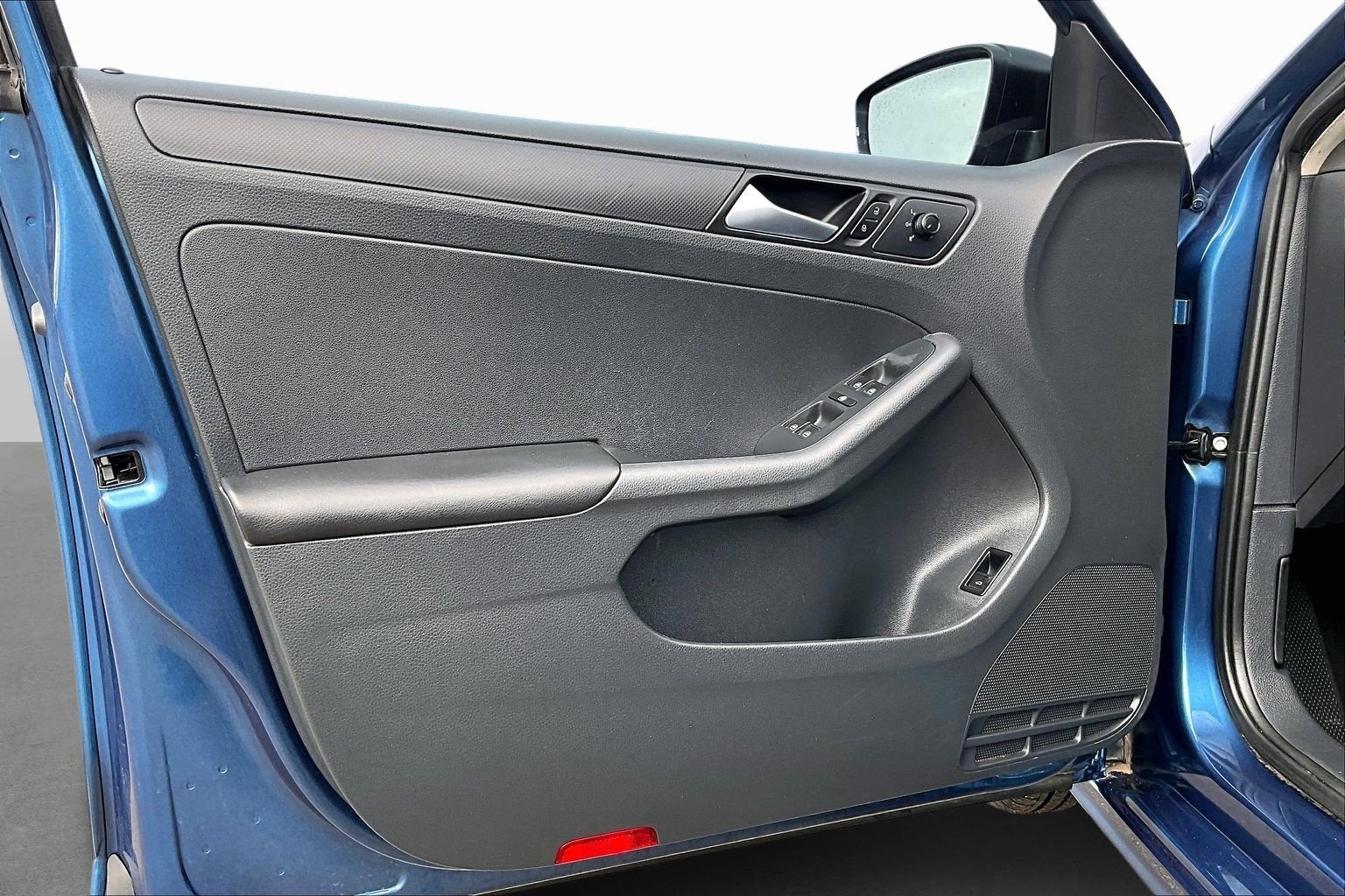 2015 Volkswagen Jetta 2.0L S